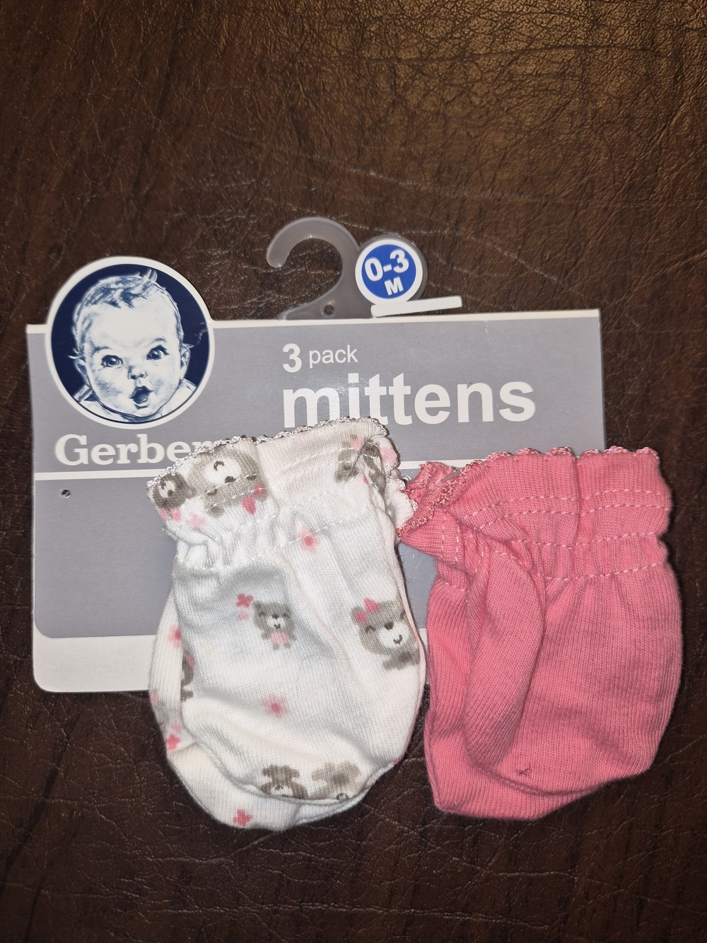 Gerber Baby Mittens 2-Pack - Pink & White Bear Print 0-3 Months